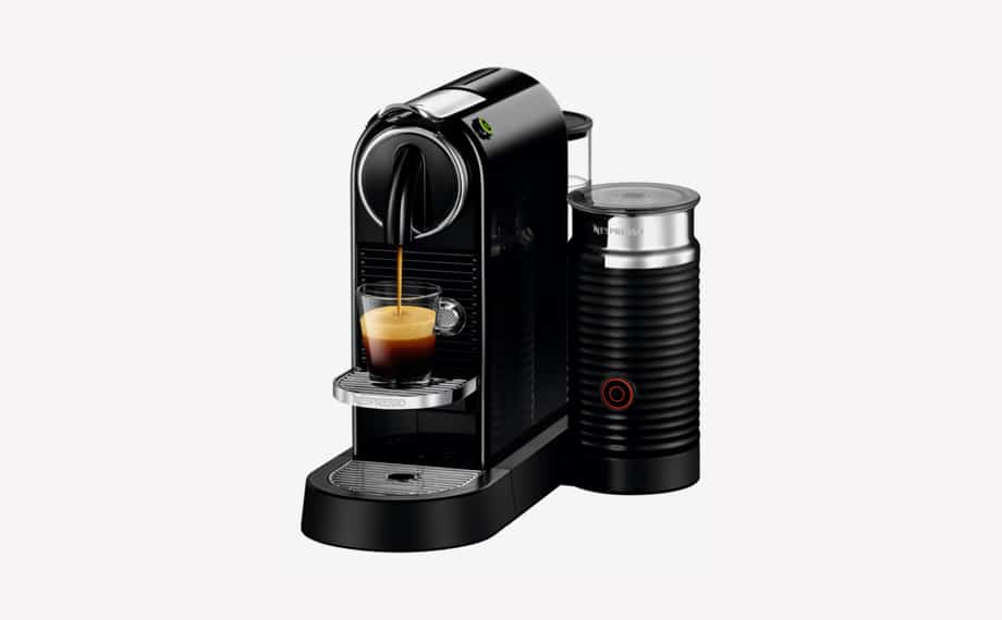 Капсульная кофемашина Nespresso C123 CitizMilk